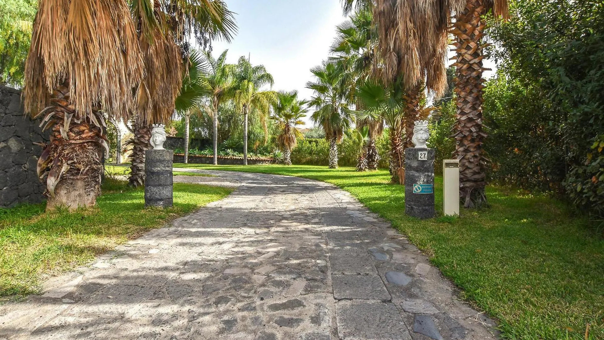 Feriehus Nice Home In Mascali With Private Swimming Pool, Can Be Inside Or Outside